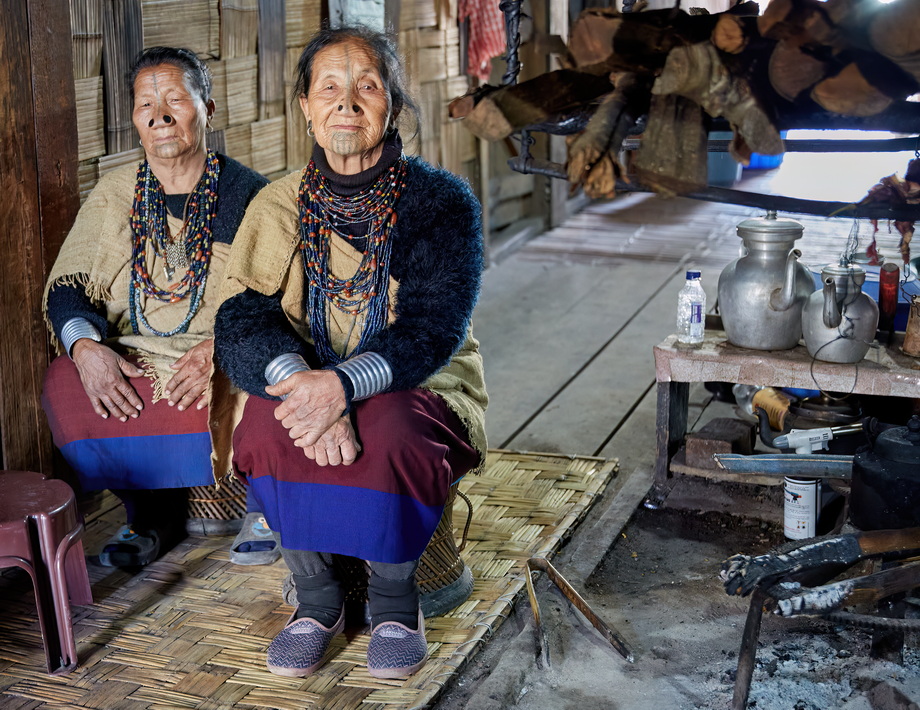 Apatani People