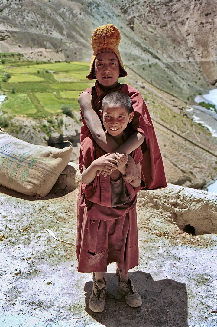Dard People