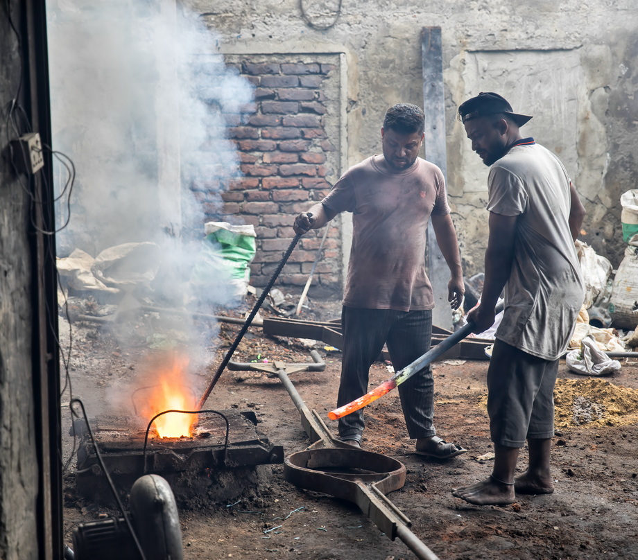 Dhaka Recycling