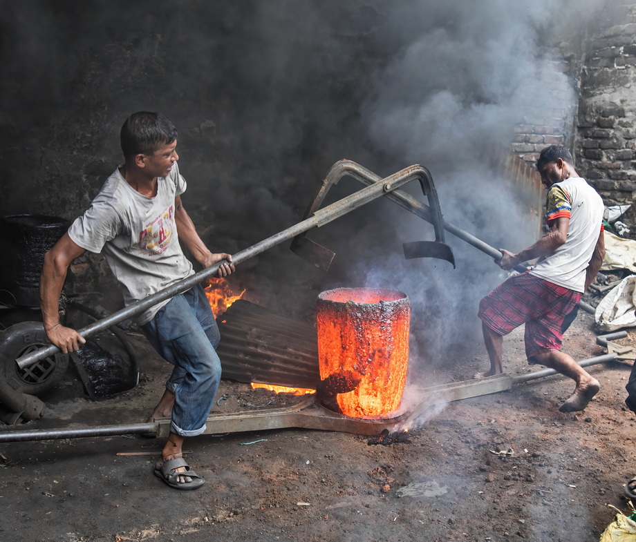 Dhaka Recycling