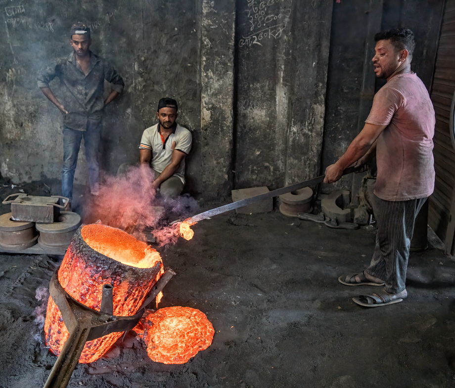 Dhaka Recycling