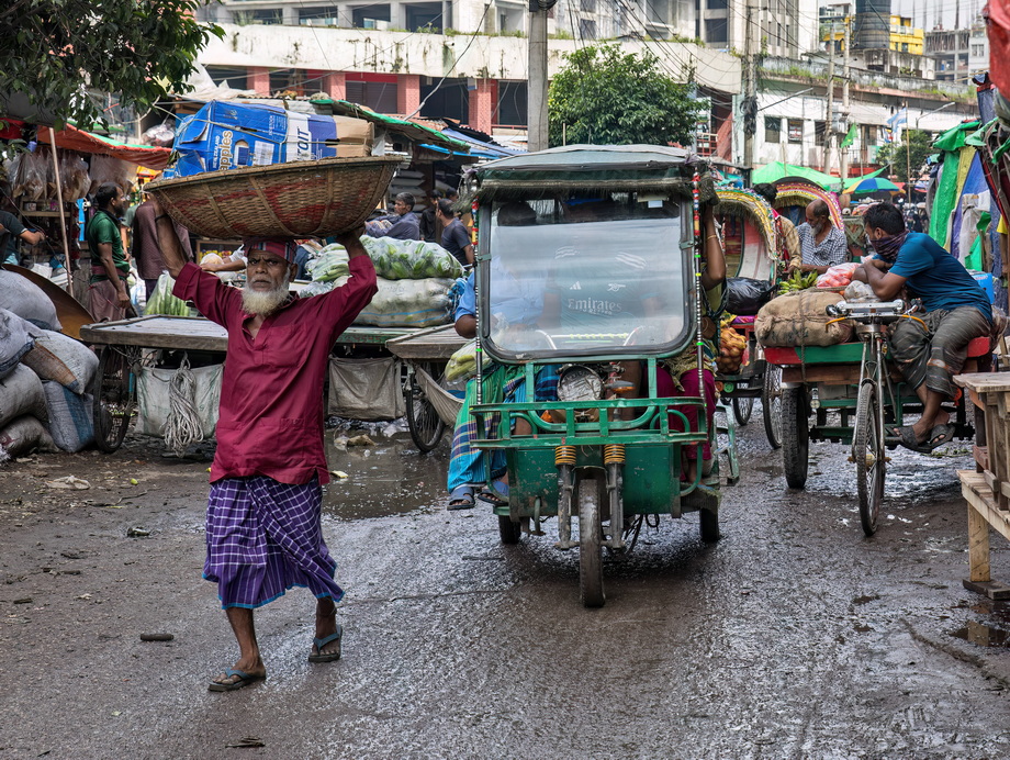 Dhaka life and markets